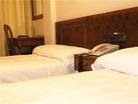 Hotel Ibiltze, Lasarte, Spain