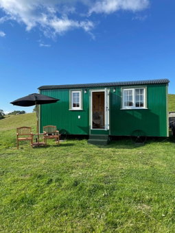 Fauld O Wheat Shepherds Hut , Loch Ken ,Off Grid, Castle Douglas, United Kingdom