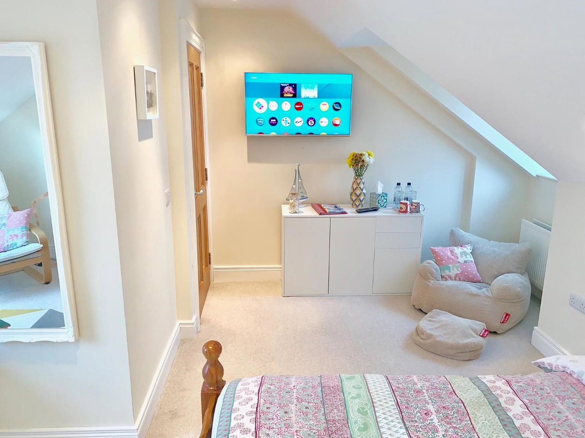 Hotel · Loft Room @ Sean and Janes, Ballycastle