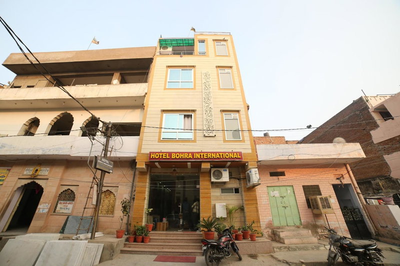 Hotel O Jai Ambay International, Jaipur, India