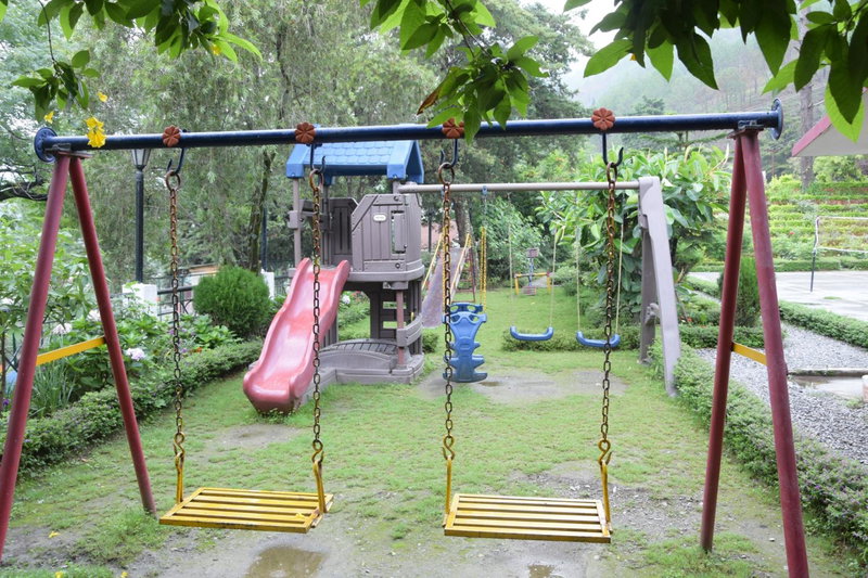 8fold-Pinecrest By LaRiSa, Bhimtal, Bhīm Tāl, India