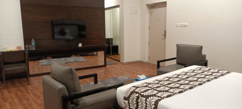 MWC Club by Downtown, Singapperumālkovil, India