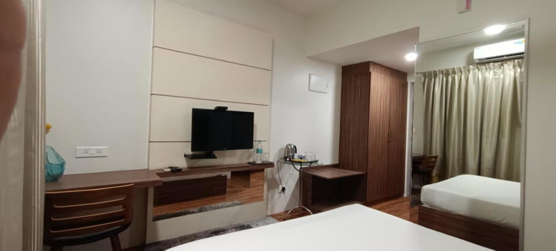 MWC Club by Downtown, Singapperumālkovil, India