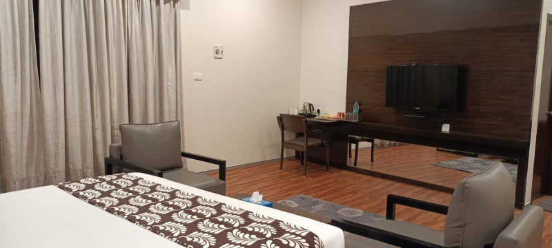 MWC Club by Downtown, Singapperumālkovil, India