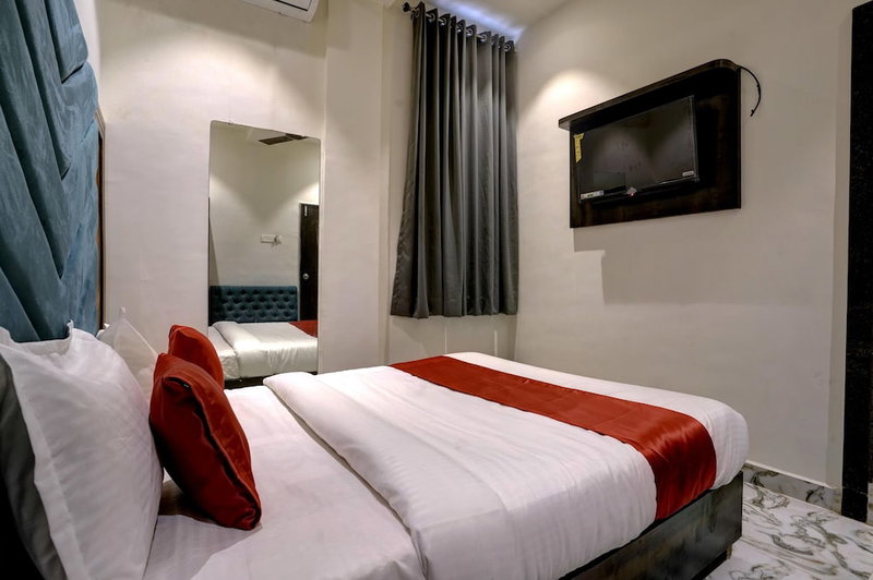 Hotel Golden Palace Residency, Mumbai, India