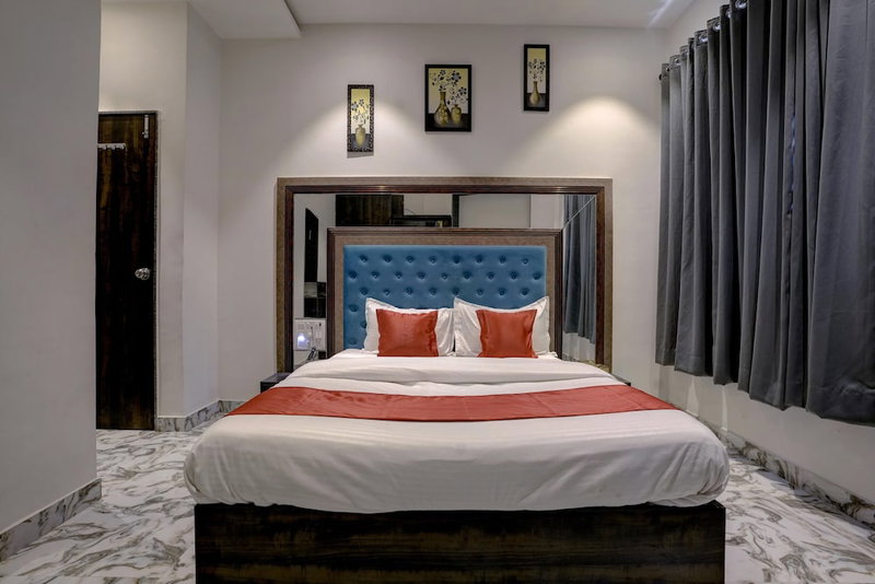 Hotel Golden Palace Residency, Mumbai, India