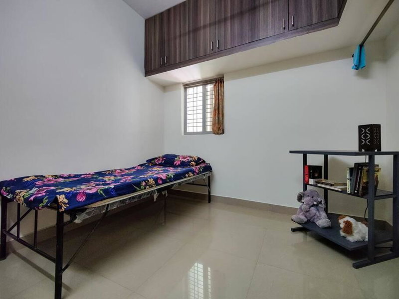 Comfy 2-bedroom House in Sanjaynagar, Bengaluru, Bangalore, India