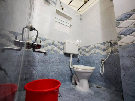 Comfy 2-bedroom House in Sanjaynagar, Bengaluru, Bangalore, India