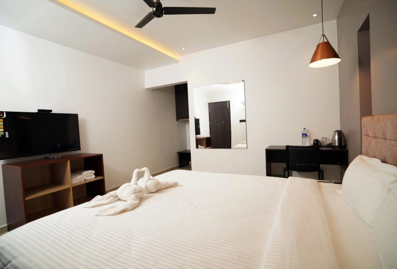 7 The Business Hotel, Alwaye, India