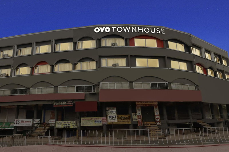 Townhouse Gandhi Hall, Indore, India