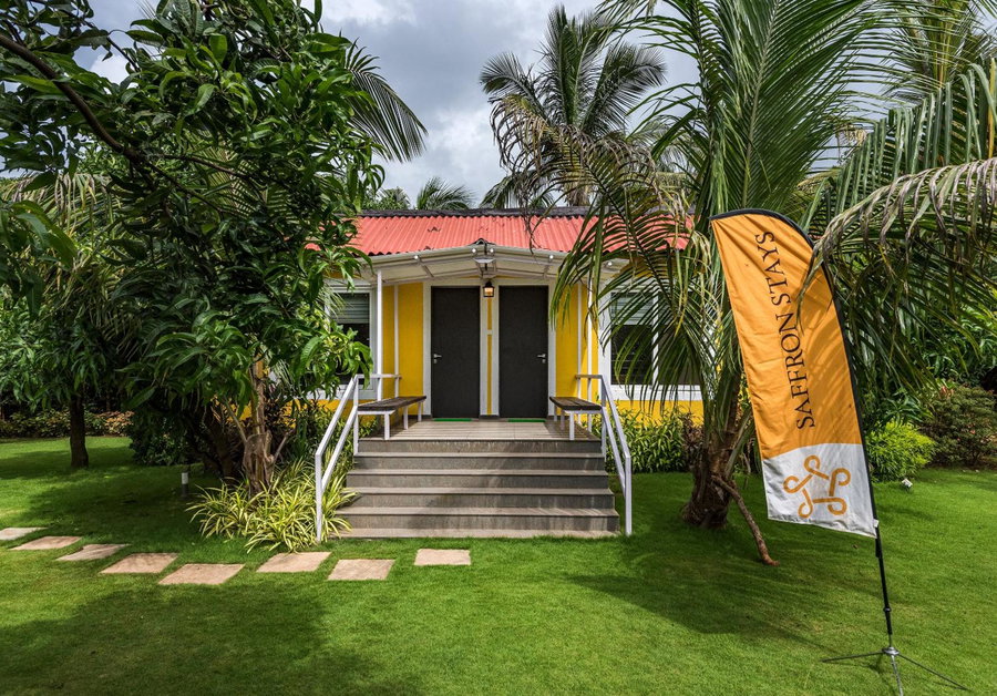 SaffronStays Casa Manga, Karjat - pet-friendly pool villa near ND's Film World and Saltt, Karjat, India