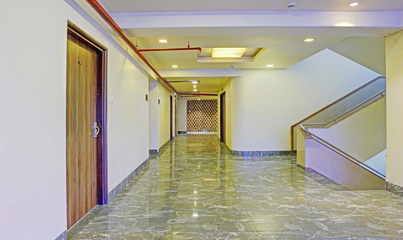 Treebo De Grandeur Anand Nagar, Thane, India