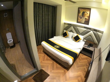 Hotel A R Paradise, Mire, India