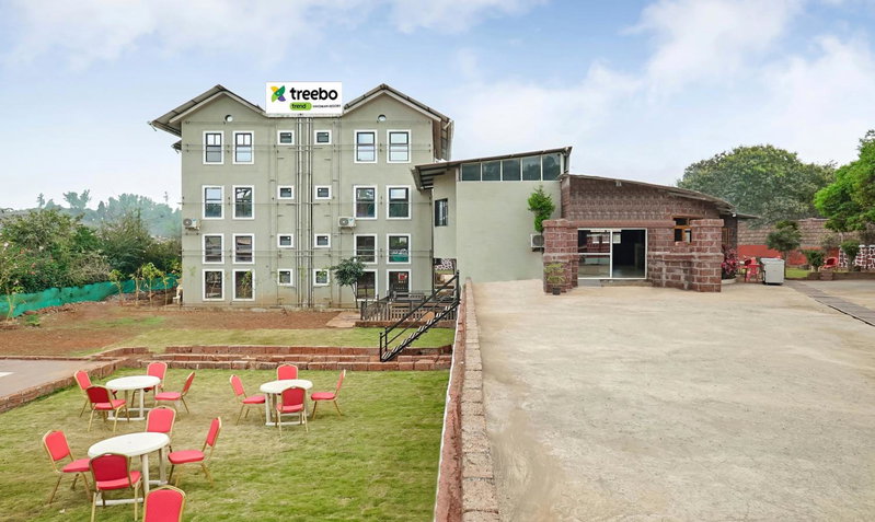 Treebo Vhyomaan Resort With Swimming Pool, Mahabaleshwar, India
