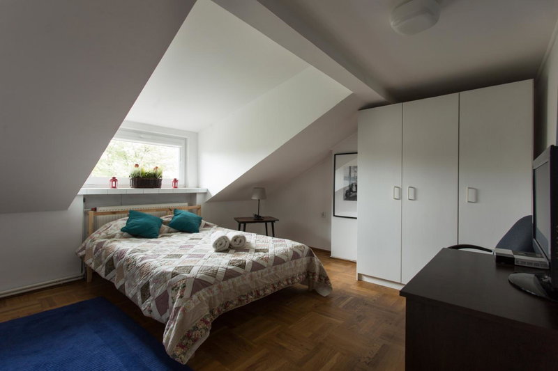 Rent0nline Brwinow Rooms, Brwinów, Poland