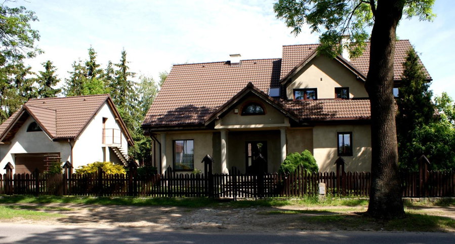 Piernikowy Dworek, Lubicz, Poland