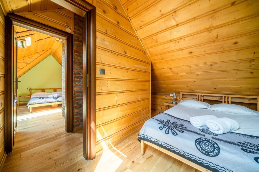 100 m2 Apartment - Nabucco with 270 degree Mountain View, 65 Oled TV, Netflix, PS5 Console, Zakopane, Poland