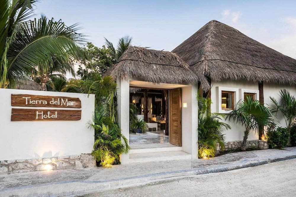 Tierra del Mar Hotel, Mexico