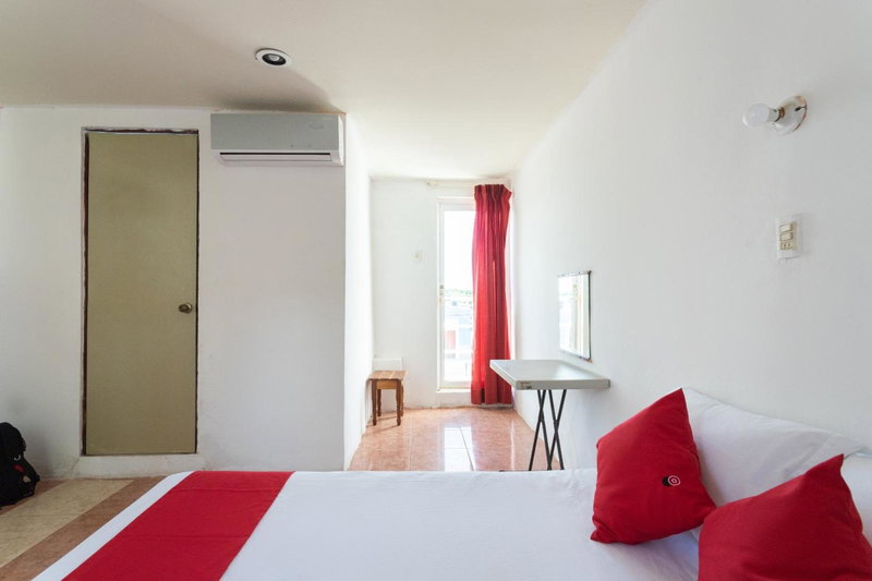 OYO Hotel Cedros, Campeche, Mexico