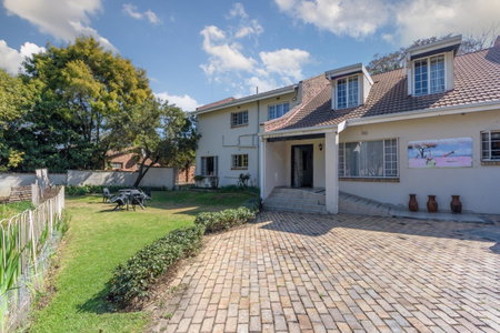Royal Olympia Lodges & Safaris RSA, Sandton, South Africa