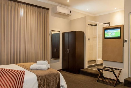Graham Hotel, Makhanda, South Africa