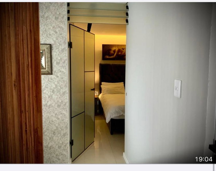 Lovely 1 bedroom apartment, Cape Town, South Africa