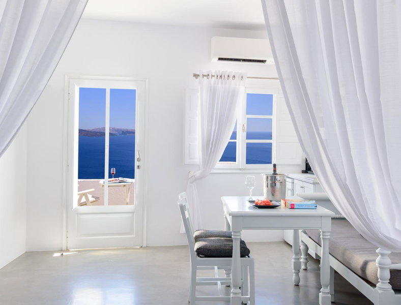 Thirea Studios, Oia, Greece