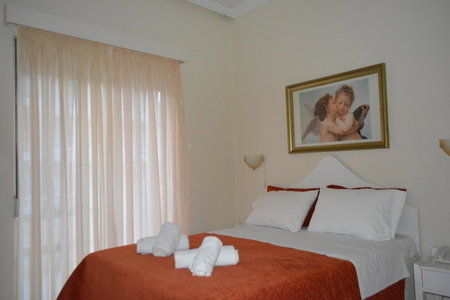 Hotel Lefka Ori - City Rooms, Chania Town, Greece