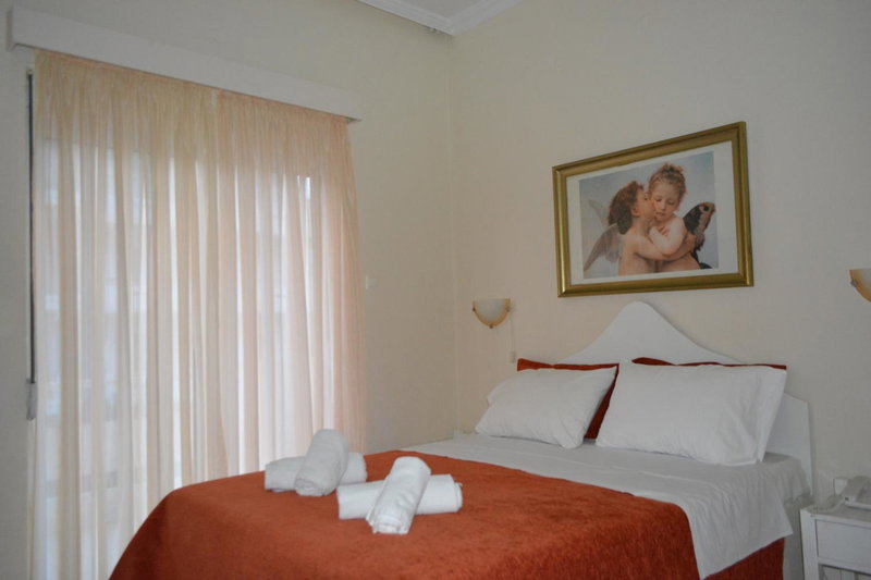 Hotel Lefka Ori - City Rooms, Chania Town, Greece