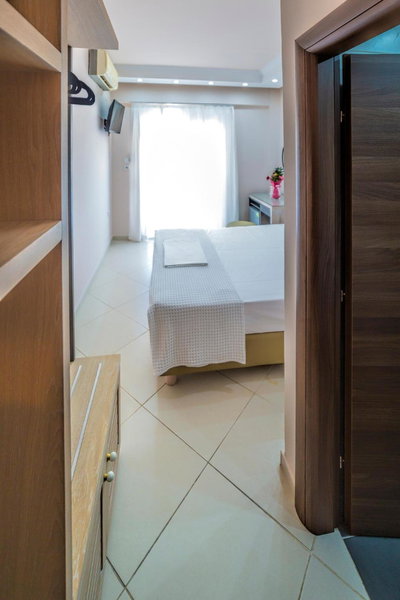 Le Monde SeaView Suites, Nea Kalikratia, Greece