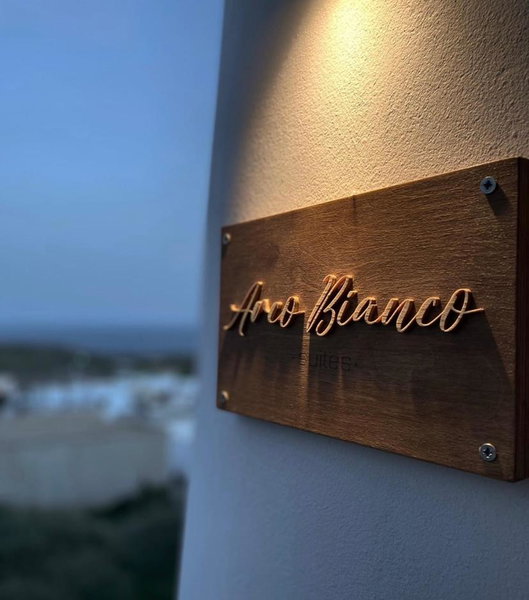 Arco Bianco Suites, Akrotiri, Greece