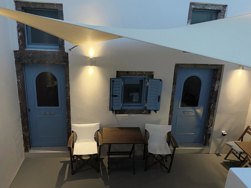 Arco Bianco Suites, Akrotiri, Greece