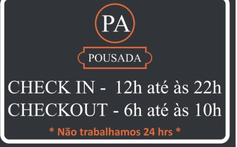 Pousada Quarto Suíte Famíliar com ar,frigobar, wi fi e garagem, Aparecida, Brazil