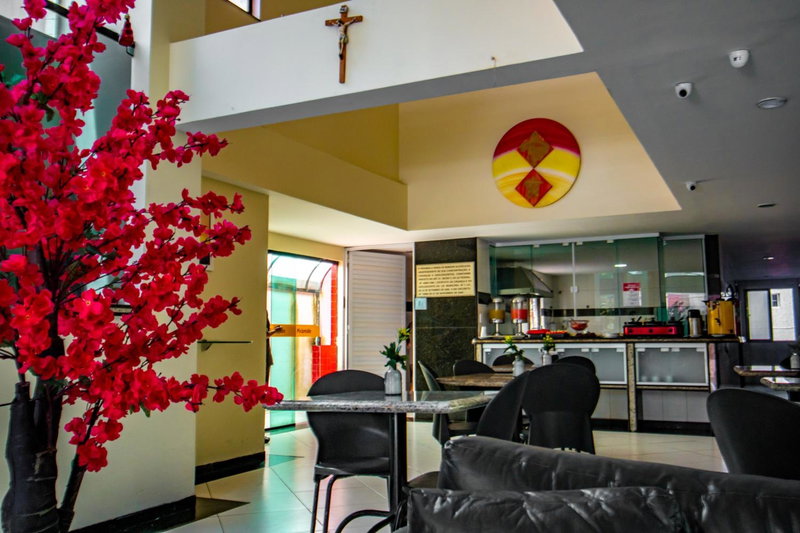 Hotel Piramide Pituba - Rua Pernambuco, Salvador, Brazil