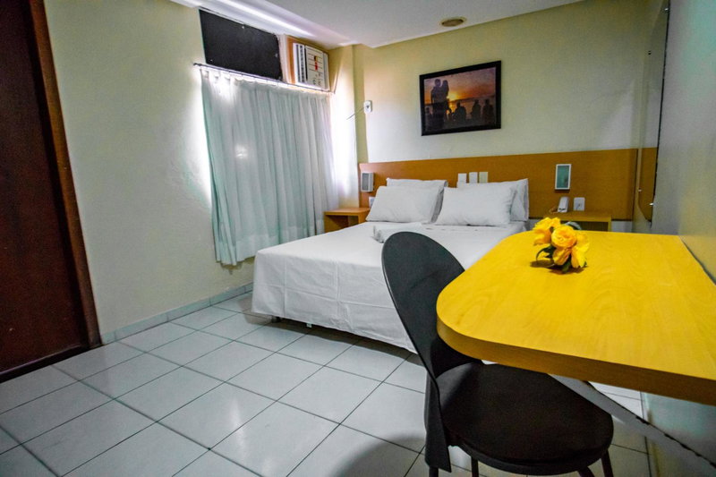 Hotel Piramide Pituba - Rua Pernambuco, Salvador, Brazil