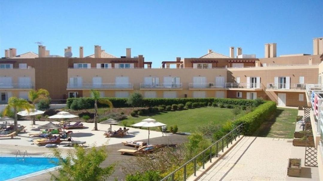 T2 Cabanas Gardens piscina e praia, Portugal