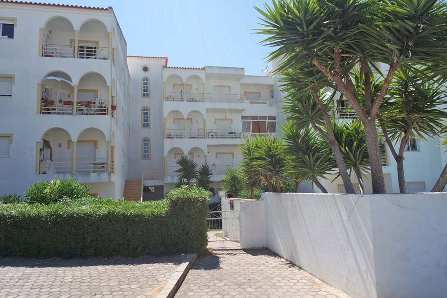 A10 - Silence Ground-floor and Pool, Lagos, Portugal
