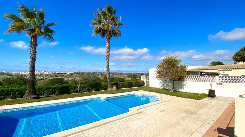 Casa de Campo LAGOA DOS SALGADOS, Pêra, Portugal