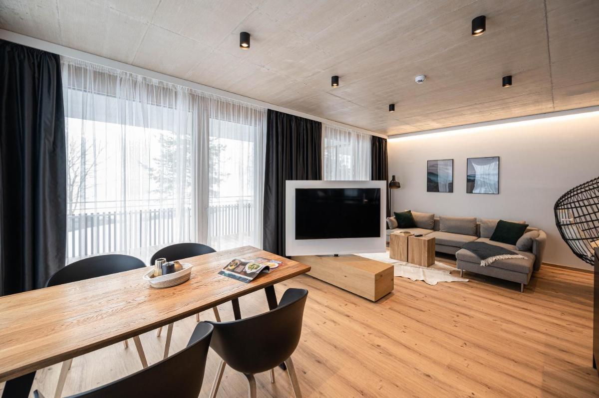 GRIMMINGlofts Top 4, Austria