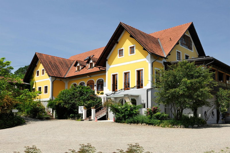 Sattlerhof Genießerhotel & Weingut, Gamlitz, Austria