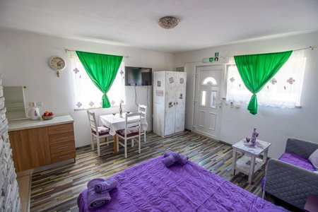 Apartments Good Vibrations, Rožat, Croatia