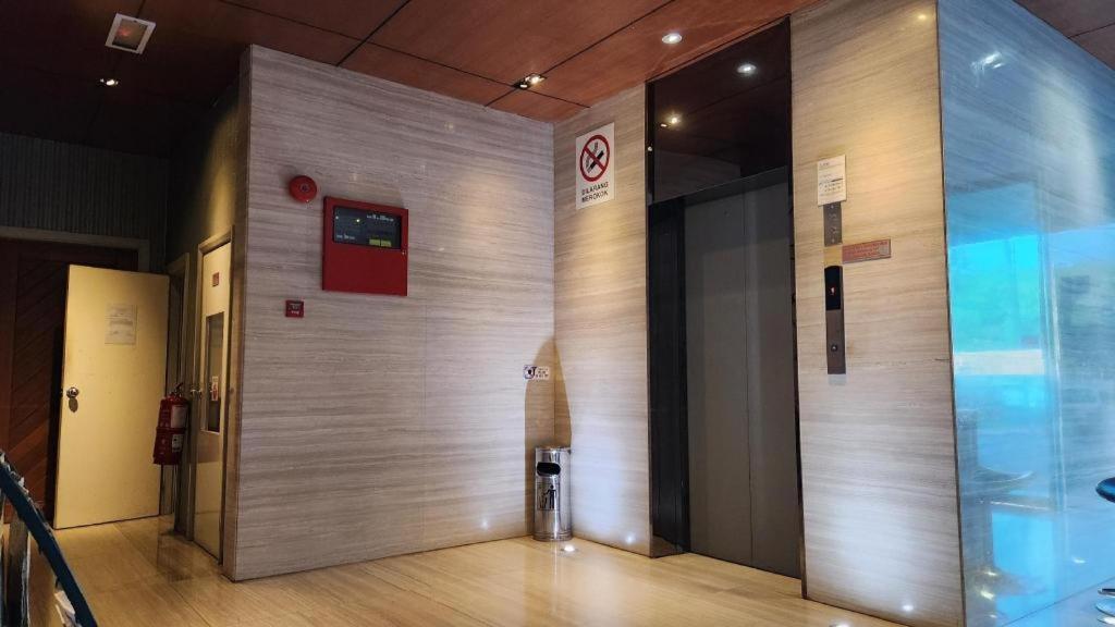 Hotel · D North Star Hotel & Spa, Bandar Indah