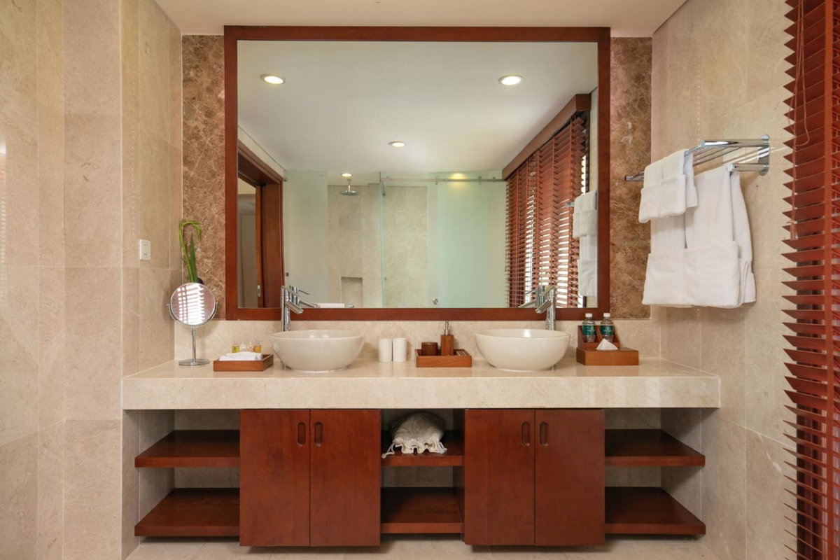 Purama Villas Resort Beachfront Da Nang, Vietnam