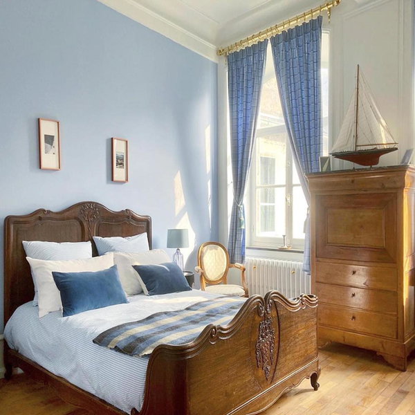 The Stay Well, Boulogne-sur-Mer, France