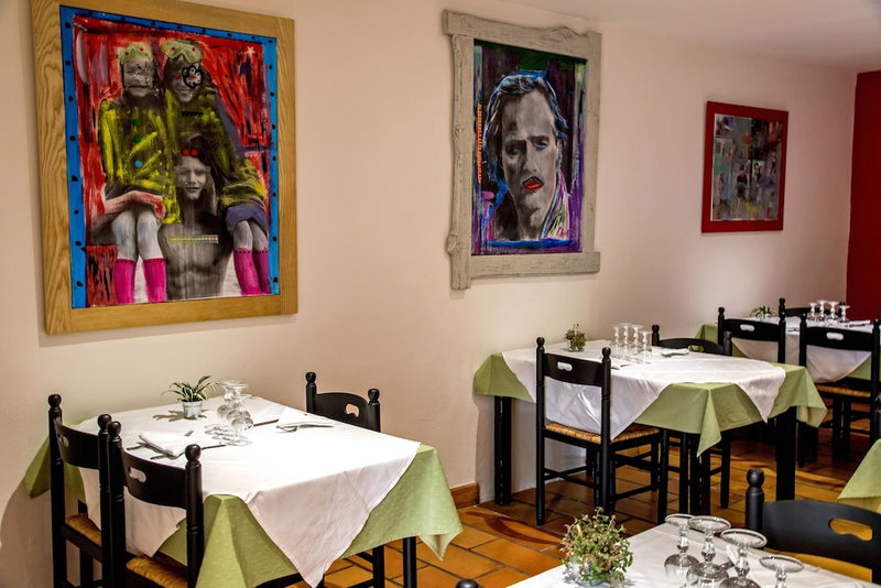 Hotel L'escarbille, Saint-Martin-d'Ardèche, France