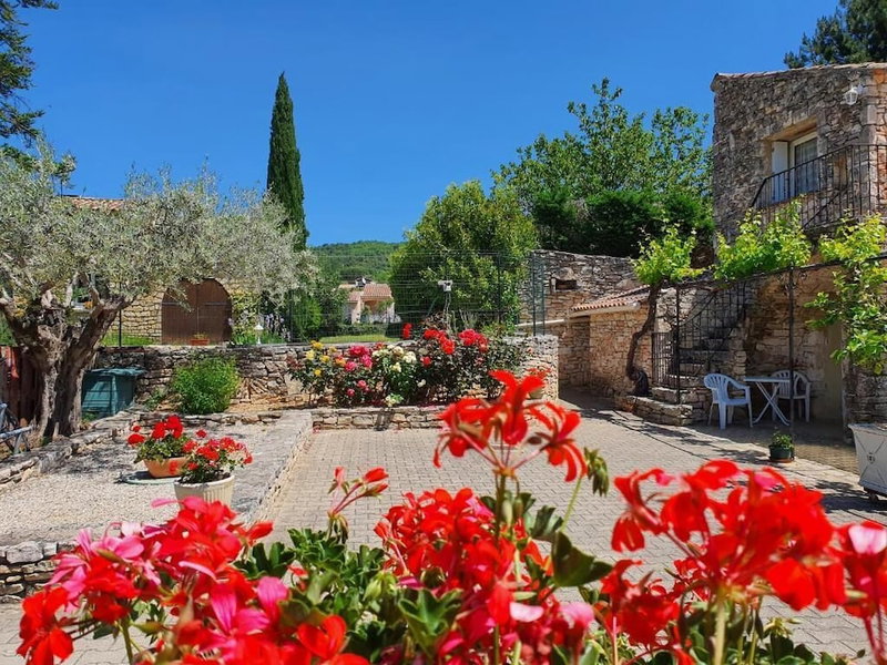 Hotel L'escarbille, Saint-Martin-d'Ardèche, France