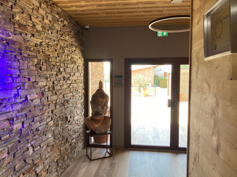 World Hotel, Saint-Vulbas, France