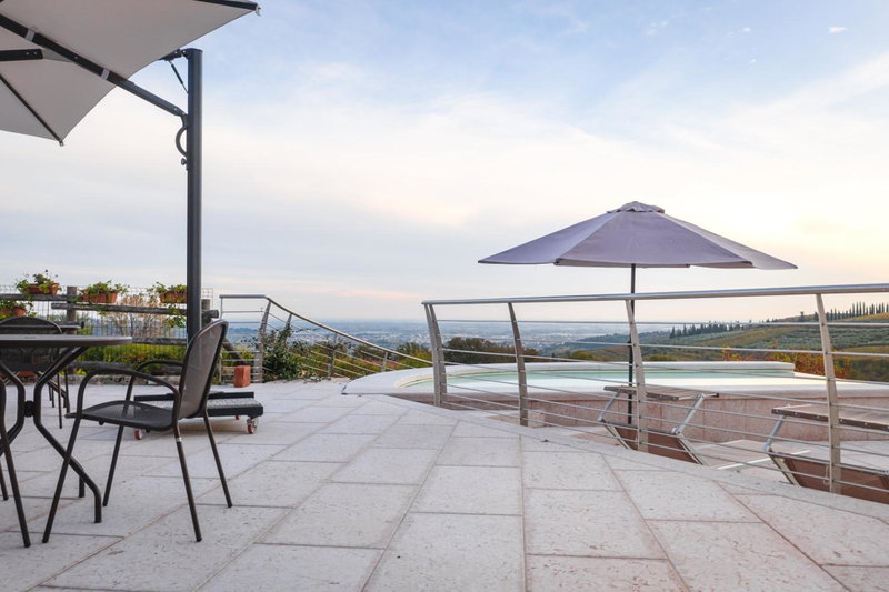 Agriturismo Ai Dossi, Verona, Italy