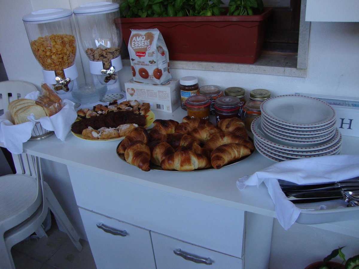 Bed & Breakfast Delle Palme, Italy