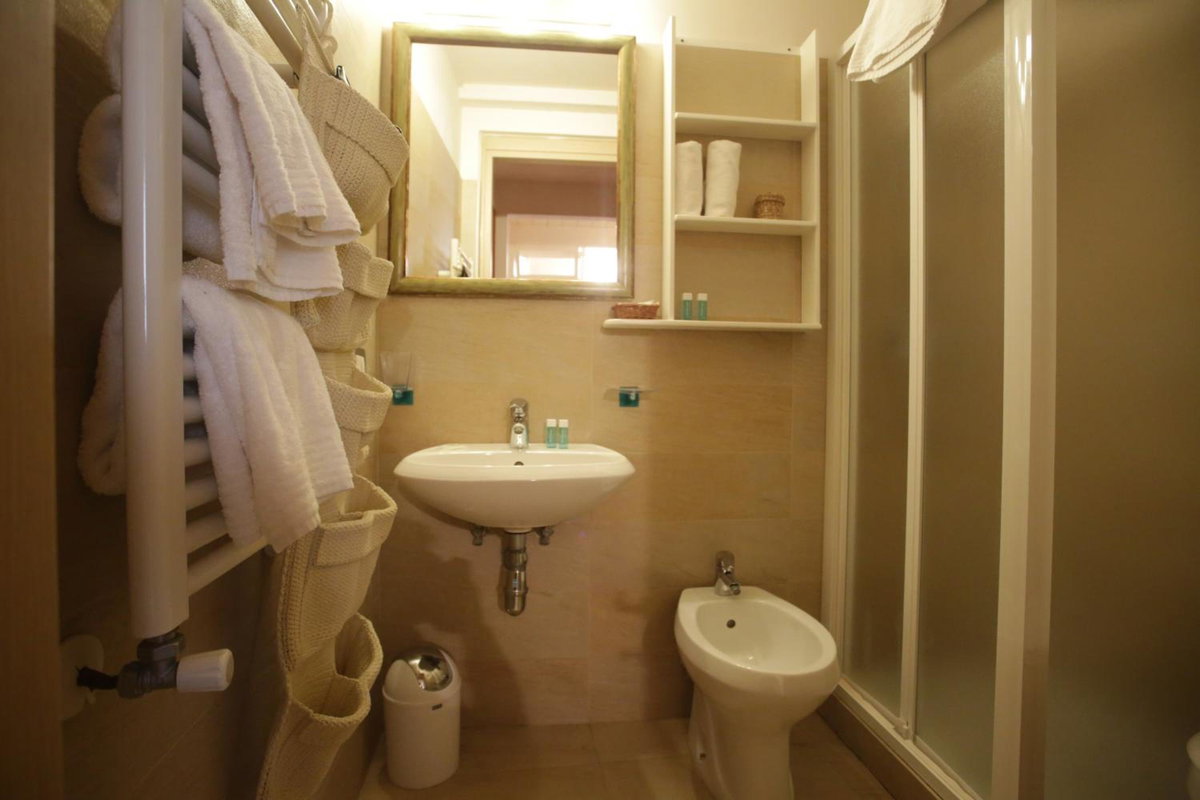 Hotel · A Casa Di Olga, Florence